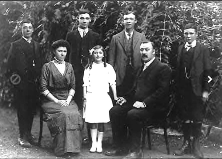 Alexandra Hutton family 1920s