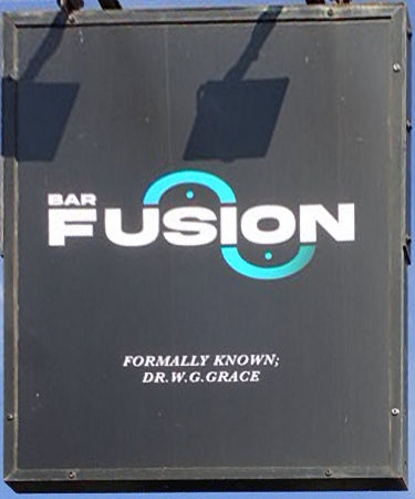 Bar Fusion sign 2025
