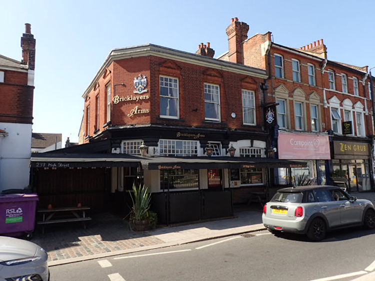 Bricklayer's Arms 2025