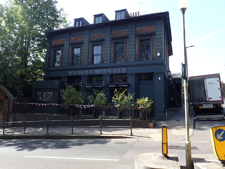 Bridge House Tavern 2025