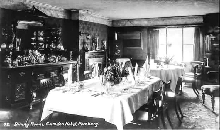 Camden Hotel inside 1905