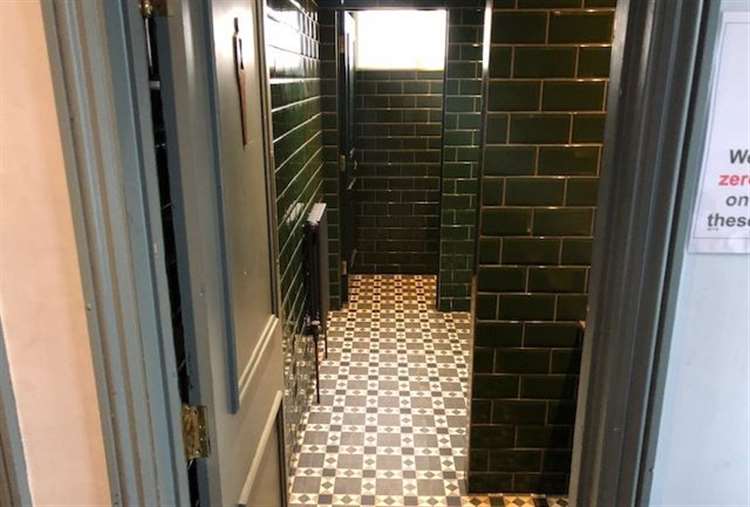 Four Fathoms gents 2025