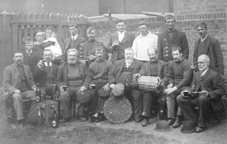 Guinea darts team 1908
