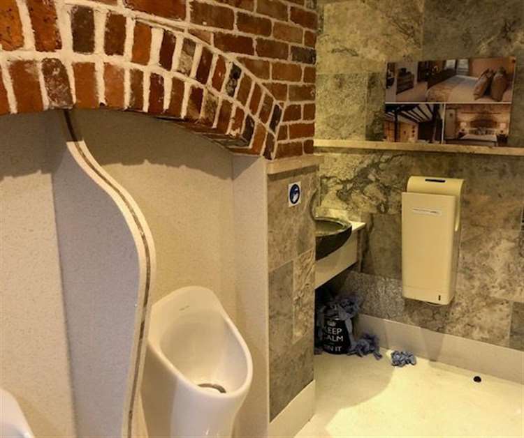 Powell Arms gents 2025