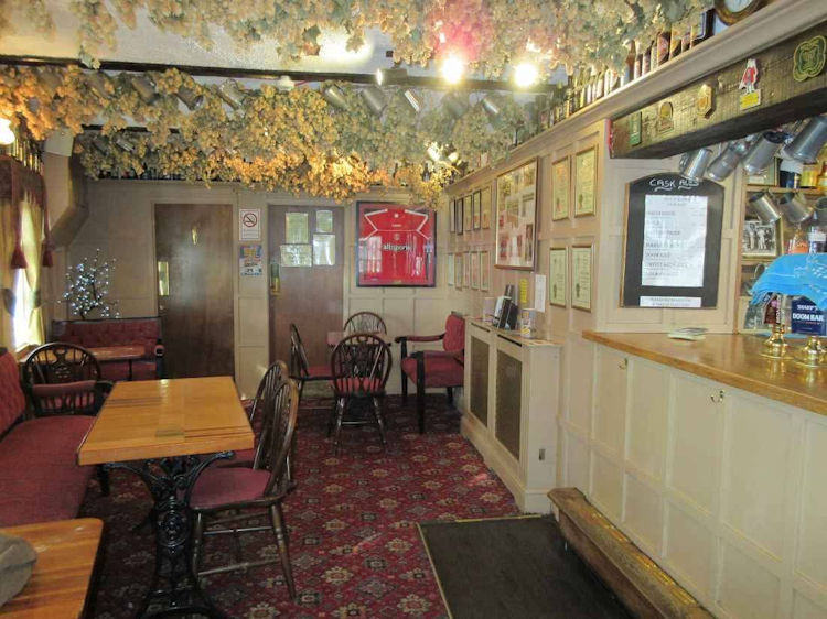 Robin Hood and Little John bar 2016