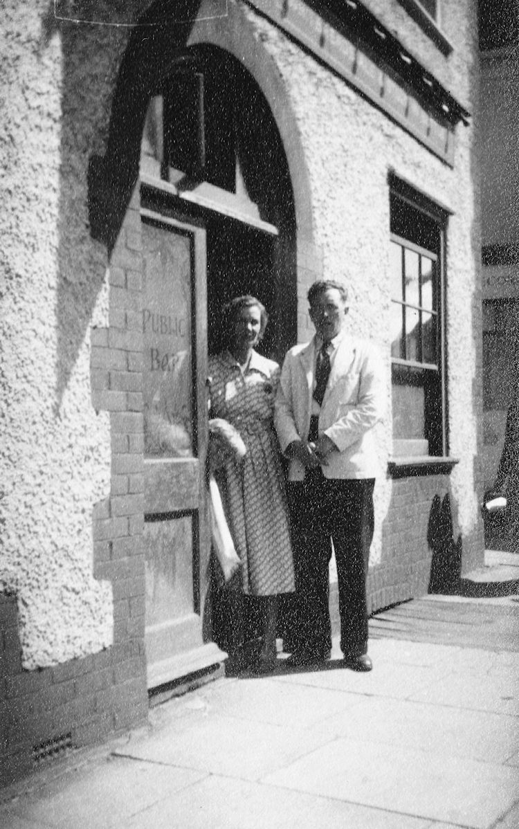 Francis & May Ann Walters 1949