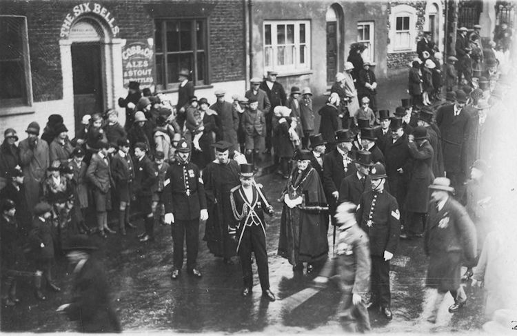 Six Bells procession
