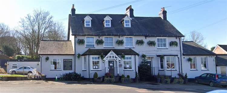 Three Horseshoes 2025