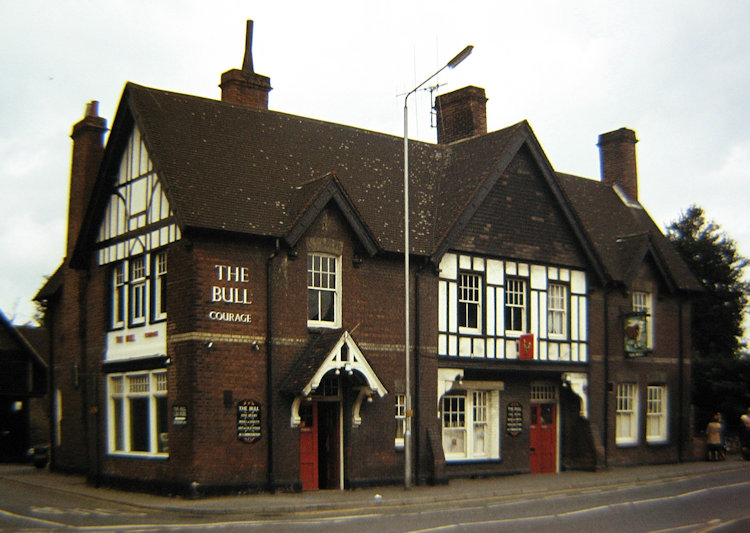 Bull Hotel 1984