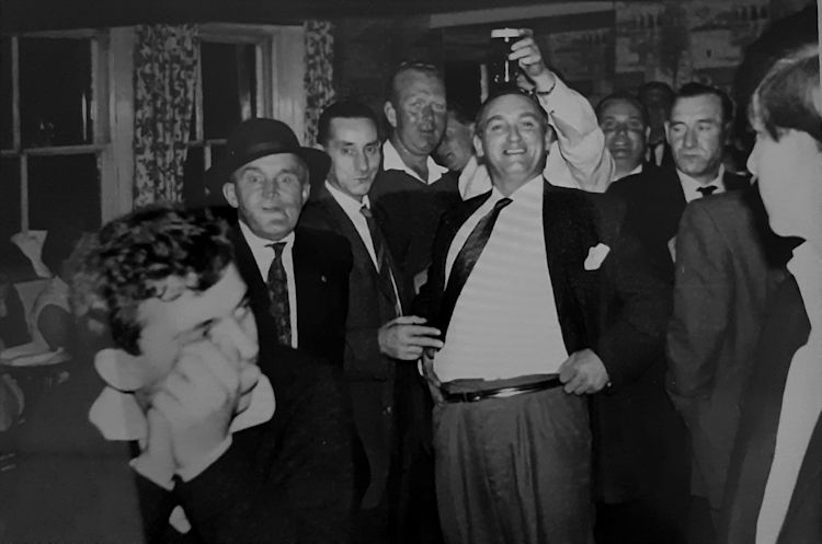 Five Pointed Star inside