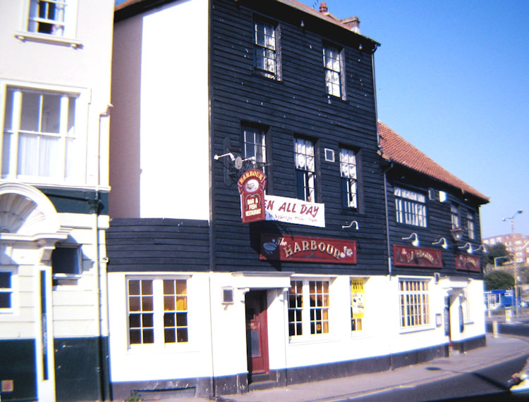 Harbour Inn 1989