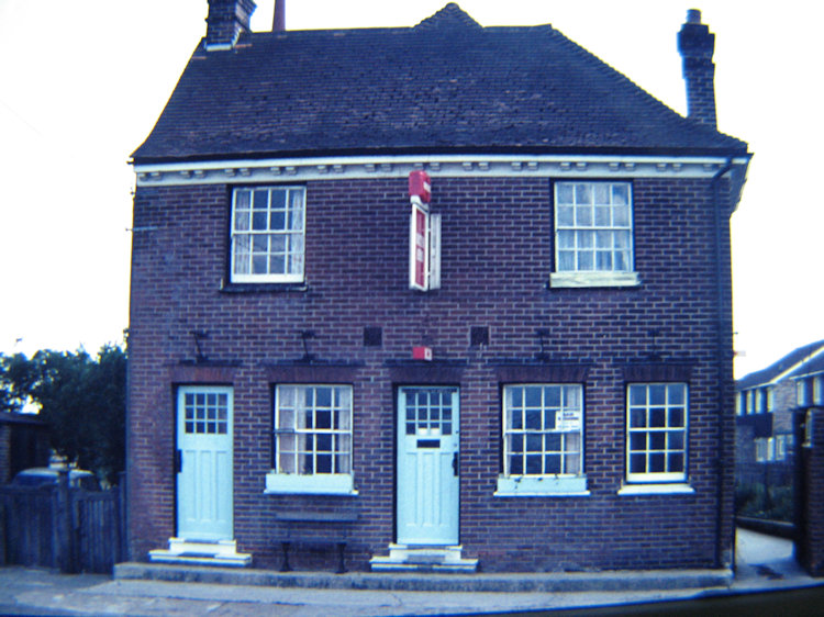 Smiths Arms 1975