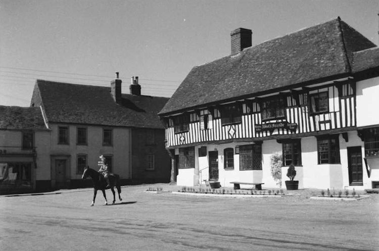 Abbots Fireside 1949