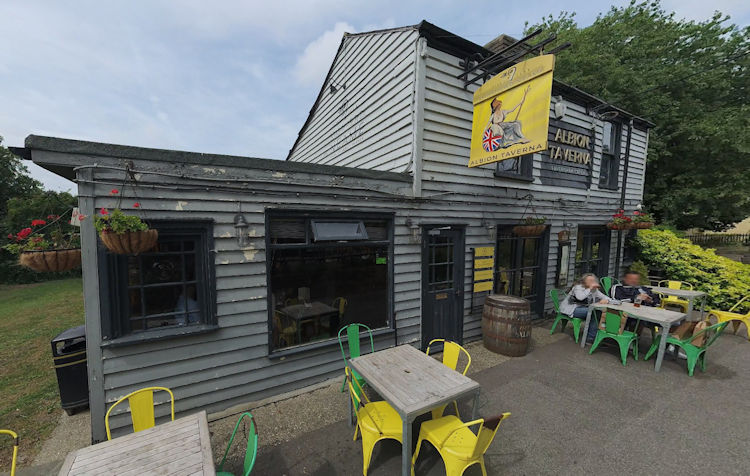 Albion Tavern 2025