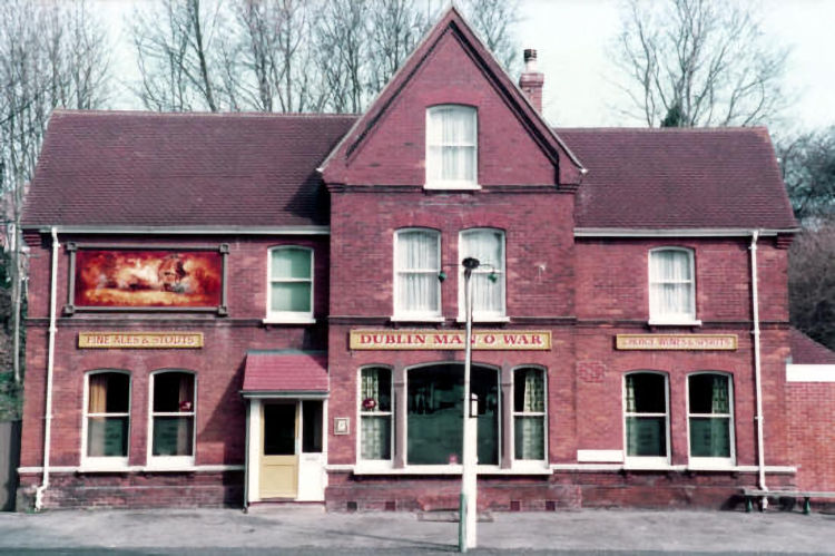 Dublin Man o War 1983