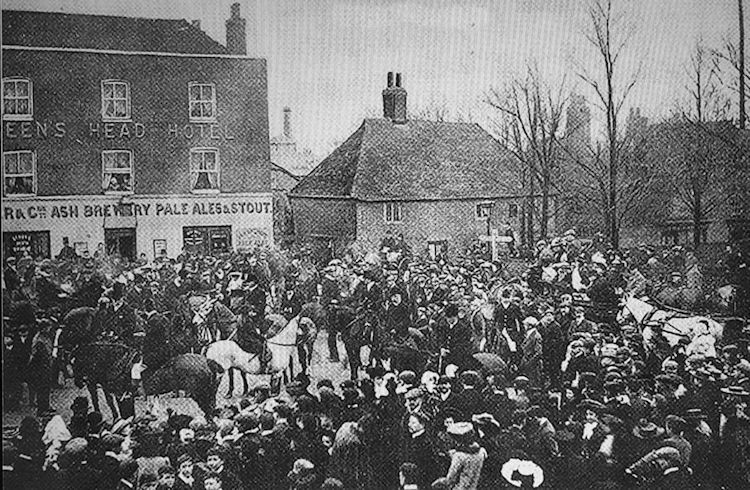 Queens Head Hotel 1905