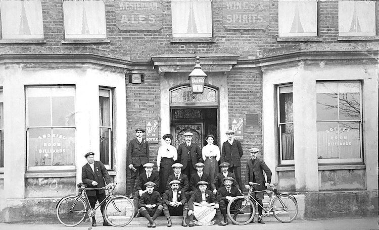 Railway Tavern cyclists