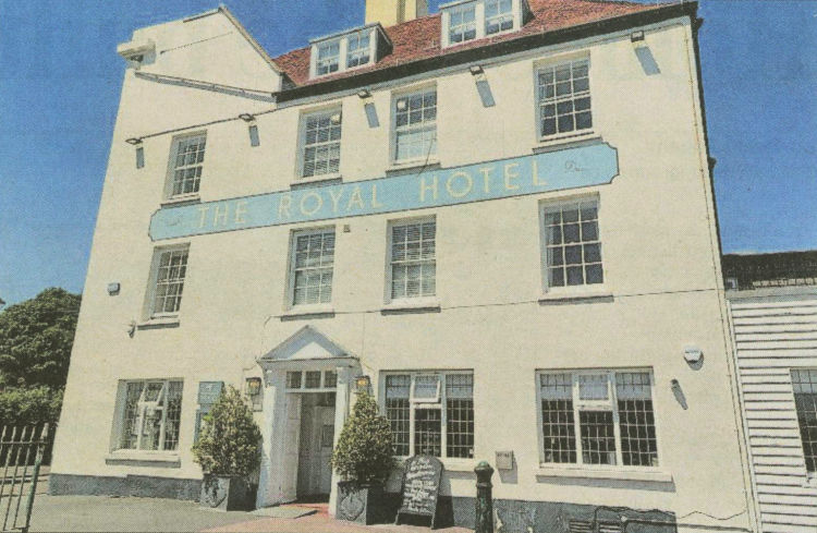 Royal Hotel 2024