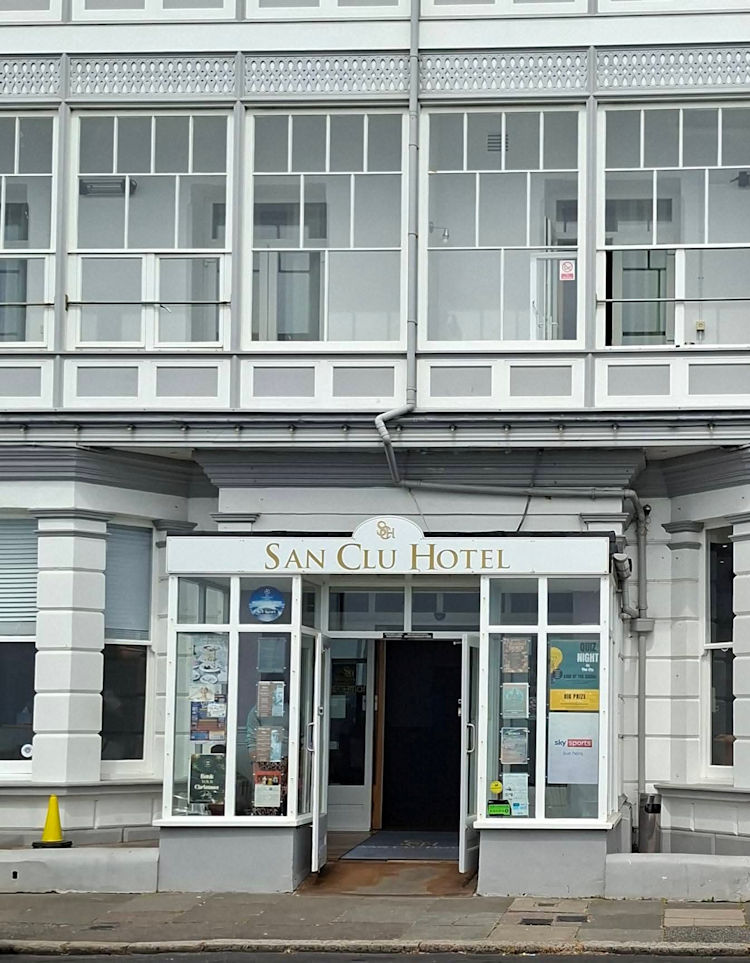 San Clu Hotel