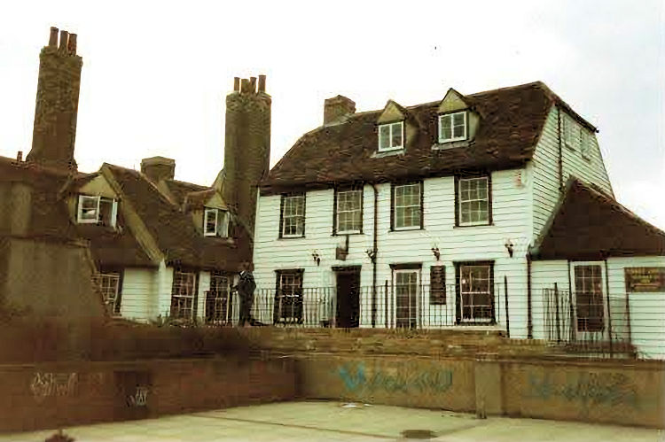 Three Daws 1987