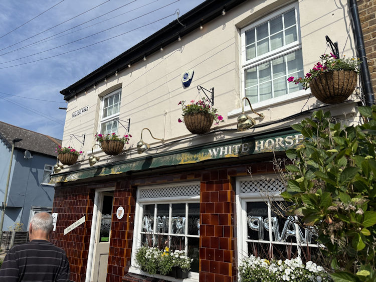 White Horse 2026