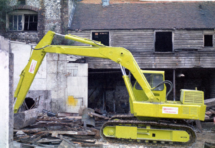 Kingsford Brewery demolition 1983