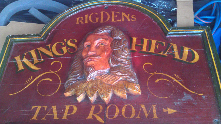 King's head sign