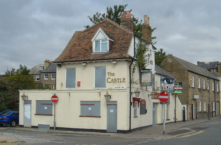 Closed Castle Inn 2009