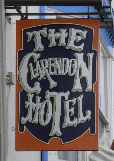 Clarendon Hotel sign 2011