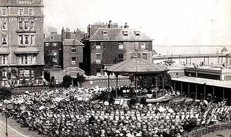 Band stand and Granville Hotel circa 1910