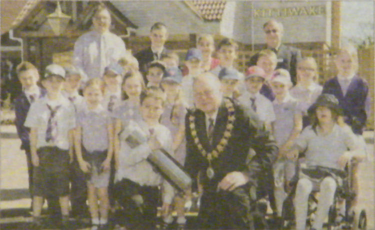 Children from Whitfield and Aspen Primary School 2010