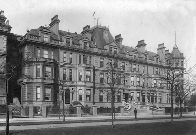 Wampach family hotel 1898