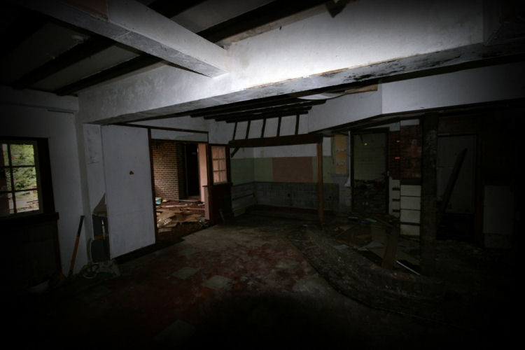 Chequers demolition inside room