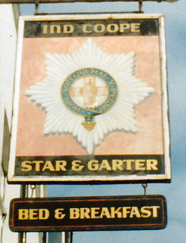 Star & Garter sign 1987